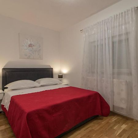 Apartments City View 特罗吉尔 外观 照片