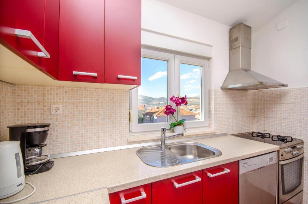 Apartments City View 特罗吉尔 外观 照片