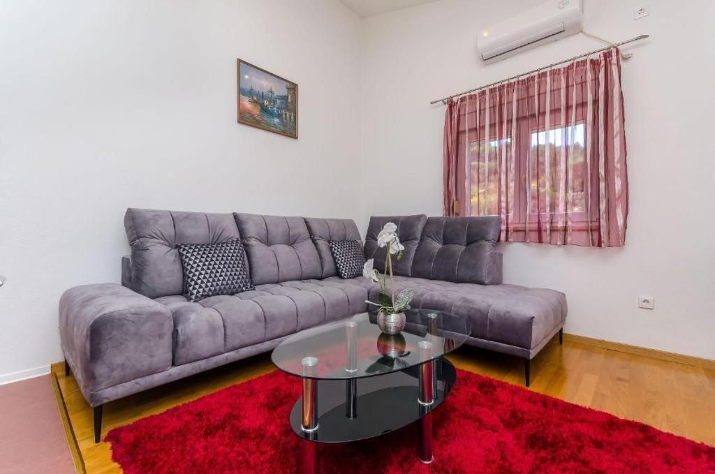 Apartments City View 特罗吉尔 外观 照片