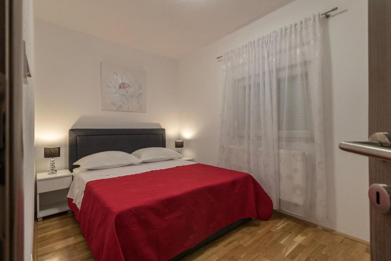 Apartments City View 特罗吉尔 外观 照片